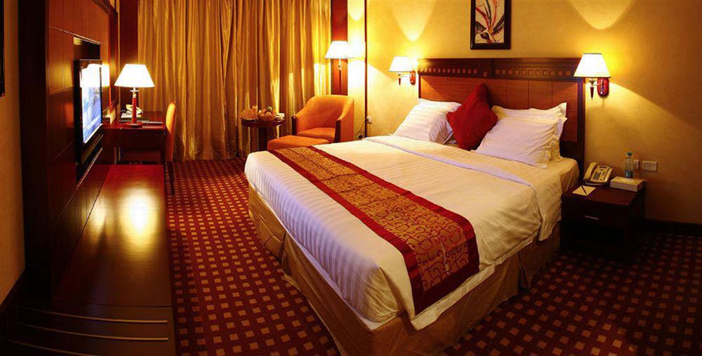 Ramada Riyadh Hotel Habitación foto